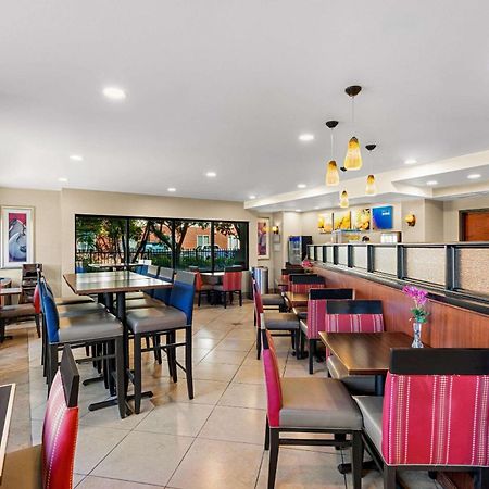 Comfort Suites Vacaville-Napa Valley Area Exteriér fotografie