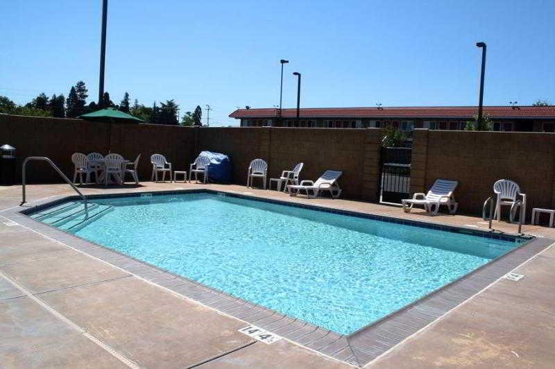 Comfort Suites Vacaville-Napa Valley Area Exteriér fotografie