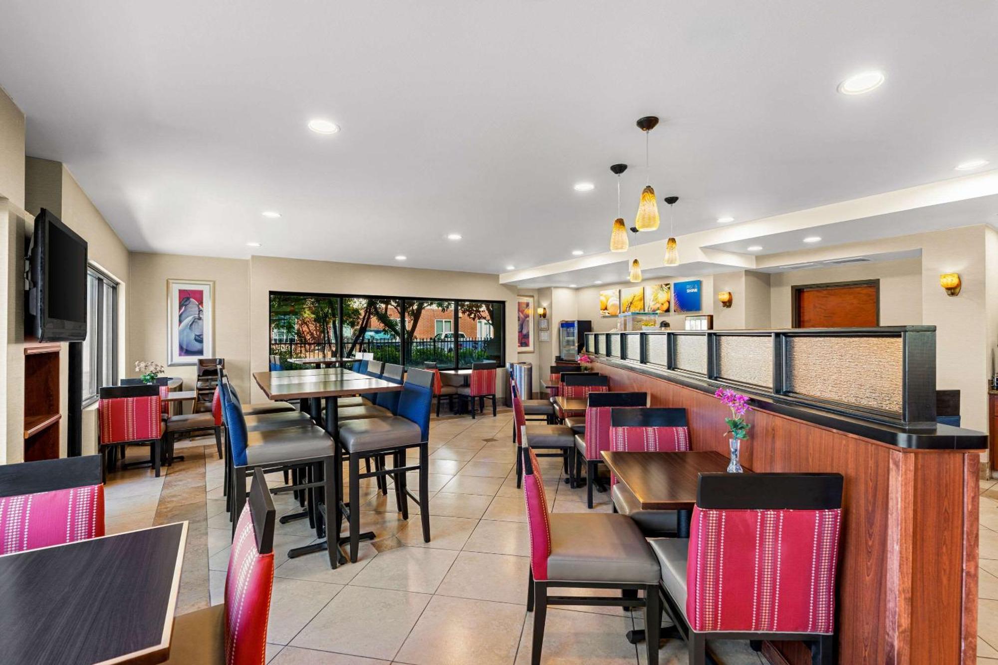 Comfort Suites Vacaville-Napa Valley Area Exteriér fotografie
