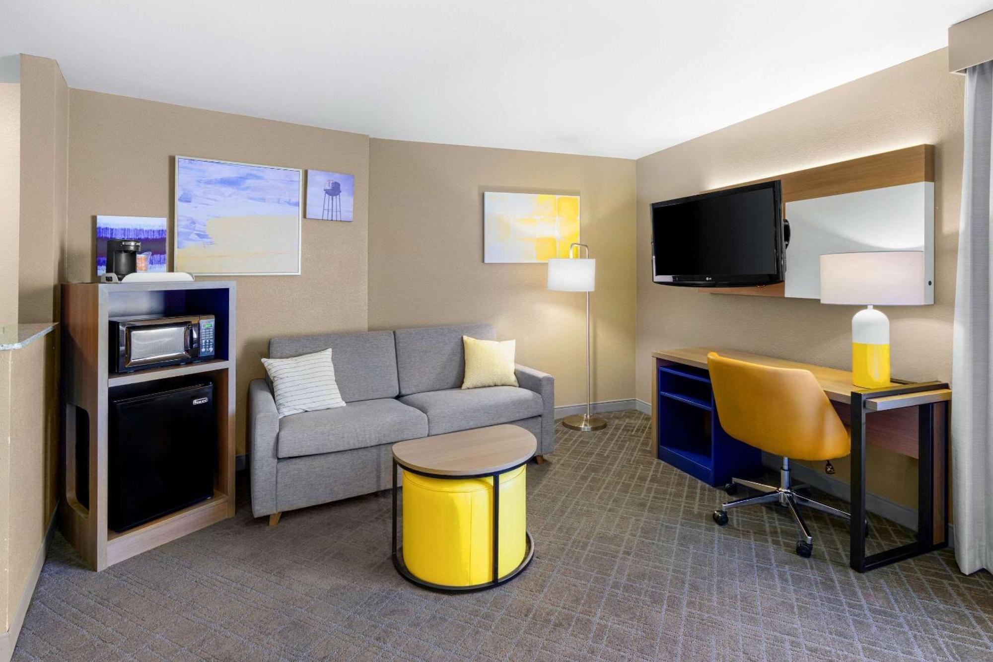 Comfort Suites Vacaville-Napa Valley Area Exteriér fotografie